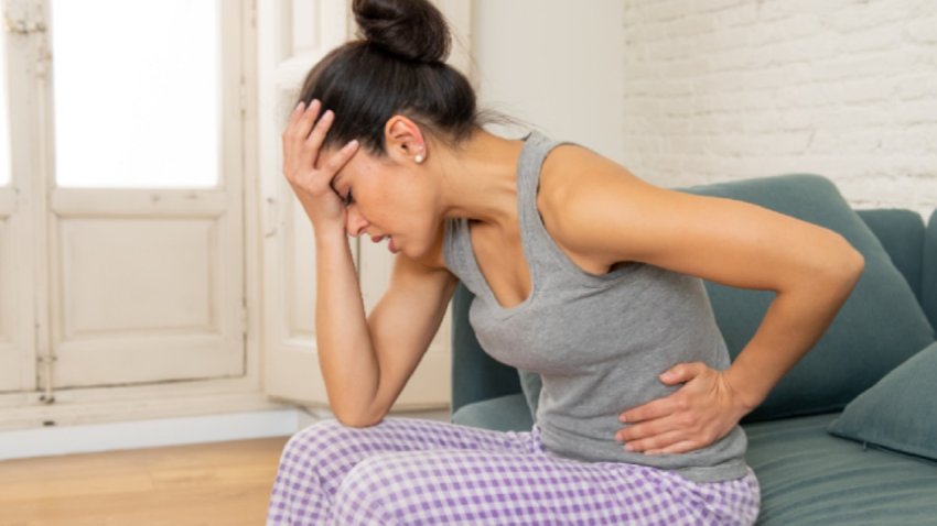 TLMD-dolor-de-cabeza-y-estomacal-Shutterstock-Gen