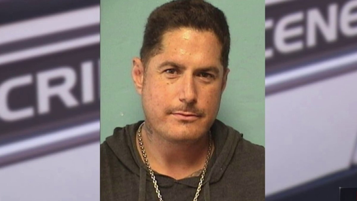 Nuevo México APD investiga un homicidio en el 3400 de la calle Comanche en Albuquerque