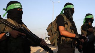 Combatientes de Hamas tienen a un bebé de meses como rehén (foto de archivo).