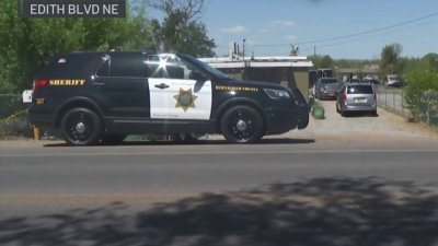 Cuerpos hallados en residencia de Albuquerque son el posible resultado de un homicidio-suicidio