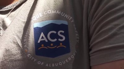 Acusan de agresión a director de programa de intervención contra la violencia en Albuquerque