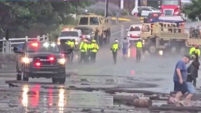 “Muy feo, muy scary”: Lluvias torrenciales atormentan Ruidoso luego de los catastróficos incendios