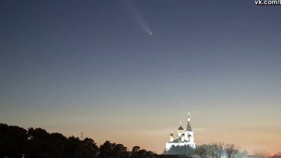 El llamado “cometa del siglo” fue avistado sobre Rusia