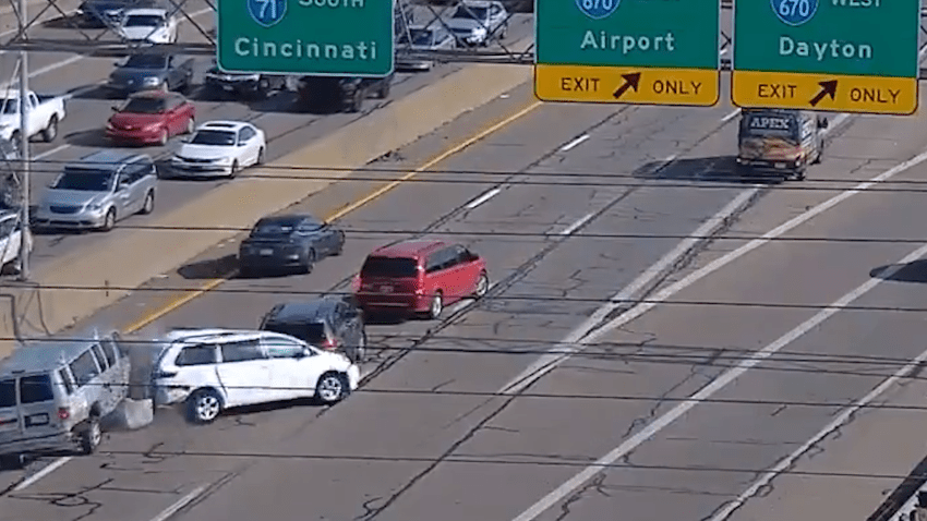 WATCH: Ohio driver causes multi-car accident after missing exit