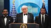 Atacante en cena de Trump buscaba a funcionarios del gobierno, según el secretario de Justicia