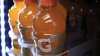 Retiran miles de cajas de Gatorade por colorantes no declarados